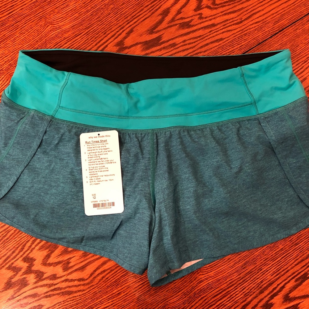 Lululemon run times shorts blue tropics
